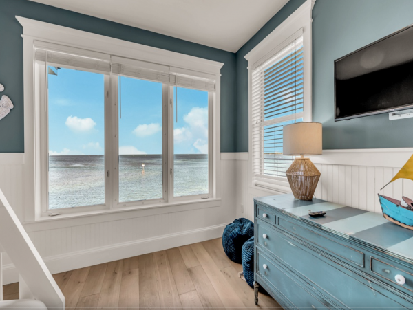Anna Maria Direct Bay Front Luxury Vacation Home - Boat Dock